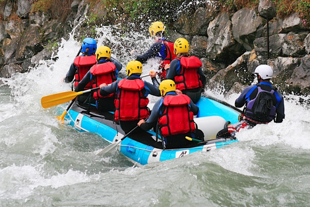  Descenso de todo el Isere en Rafting 